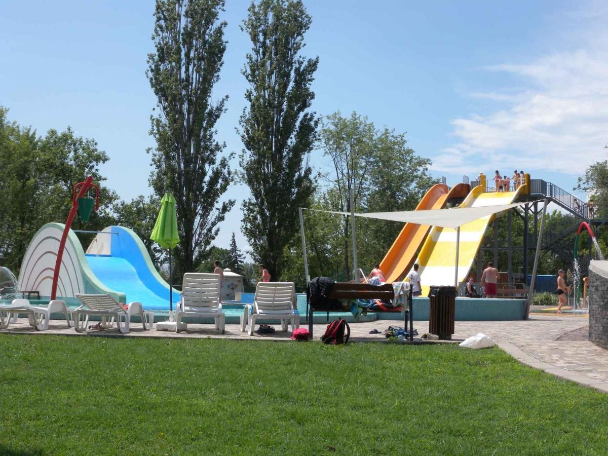 Apartment In Balatonboglar/Balaton 18180 ภายนอก รูปภาพ